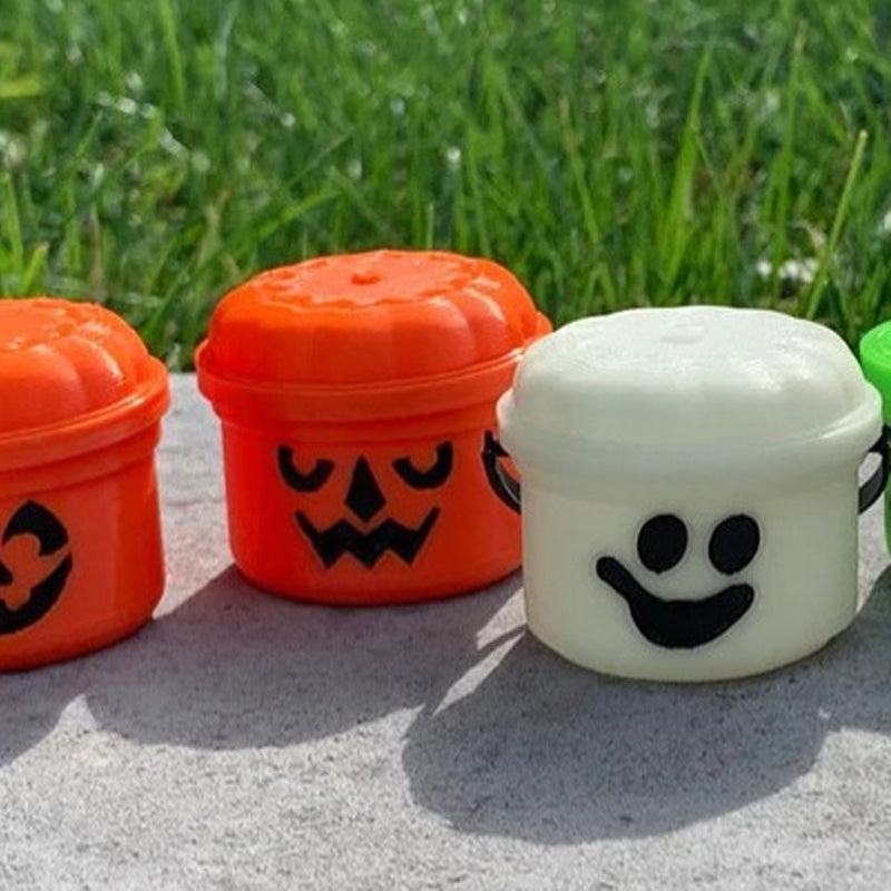 Halloweenowe nostalgiczne wiadro mini -drukowane