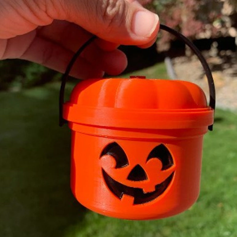 Halloweenowe nostalgiczne wiadro mini -drukowane