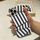 Nieregularne paski Filigree iPhone Sprawa kreatywna