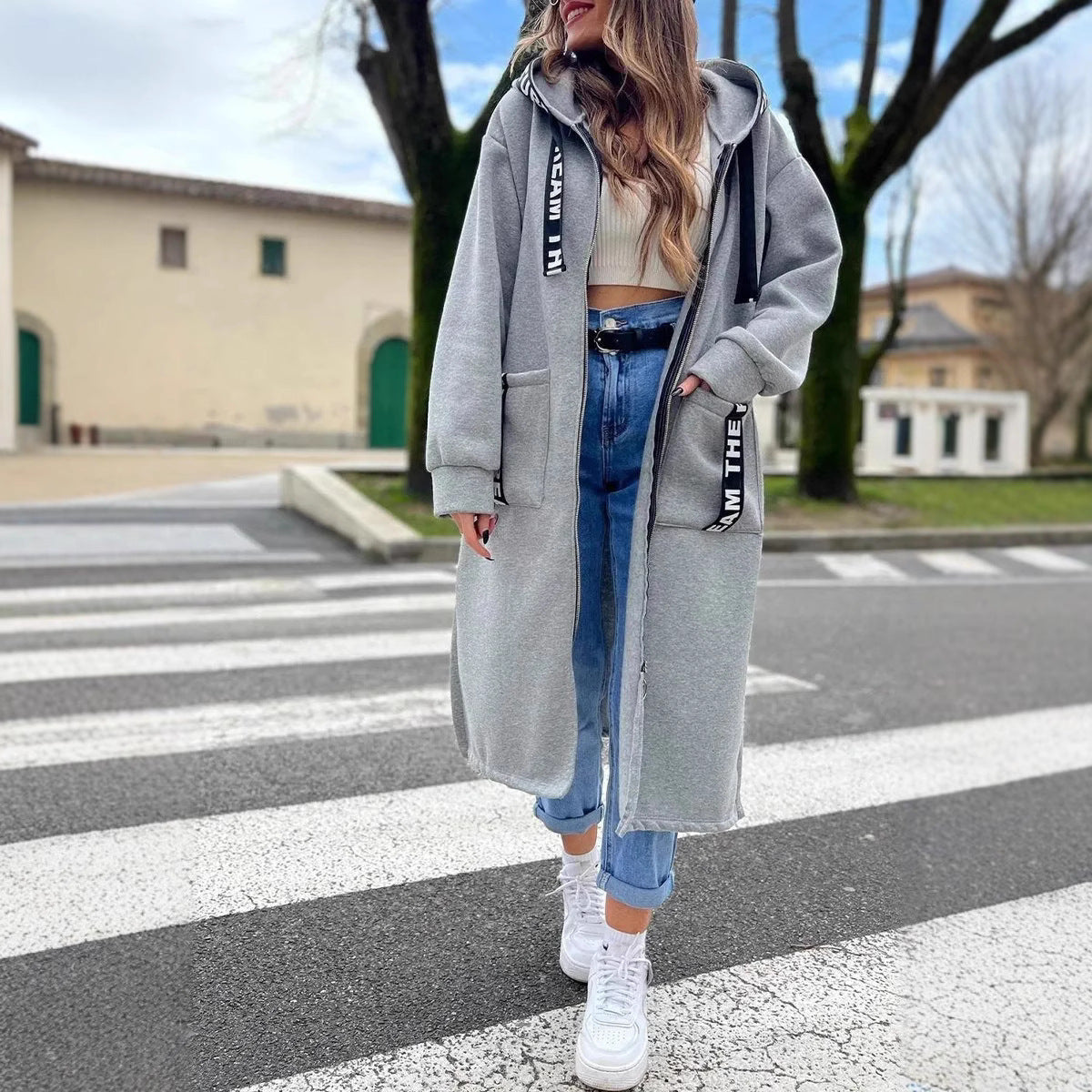 🔥Oferta ograniczona czasowo ✨ Damska długa bluza z kapturem🍂