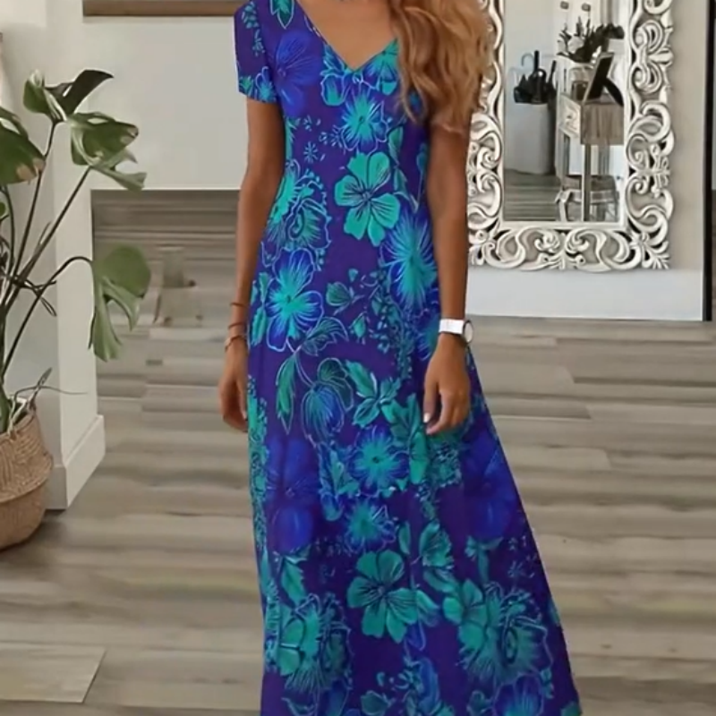 Elegancka kwiecista nadruk w dekolcie damskiej