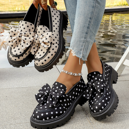 🥿🎀 Pöttyös Masnis Vastag Talpú Loafer