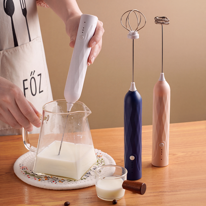 🥛🔋 Kézi tejhabosító | 3‑fokozatú sebességállítás, otthoni kávékészítés